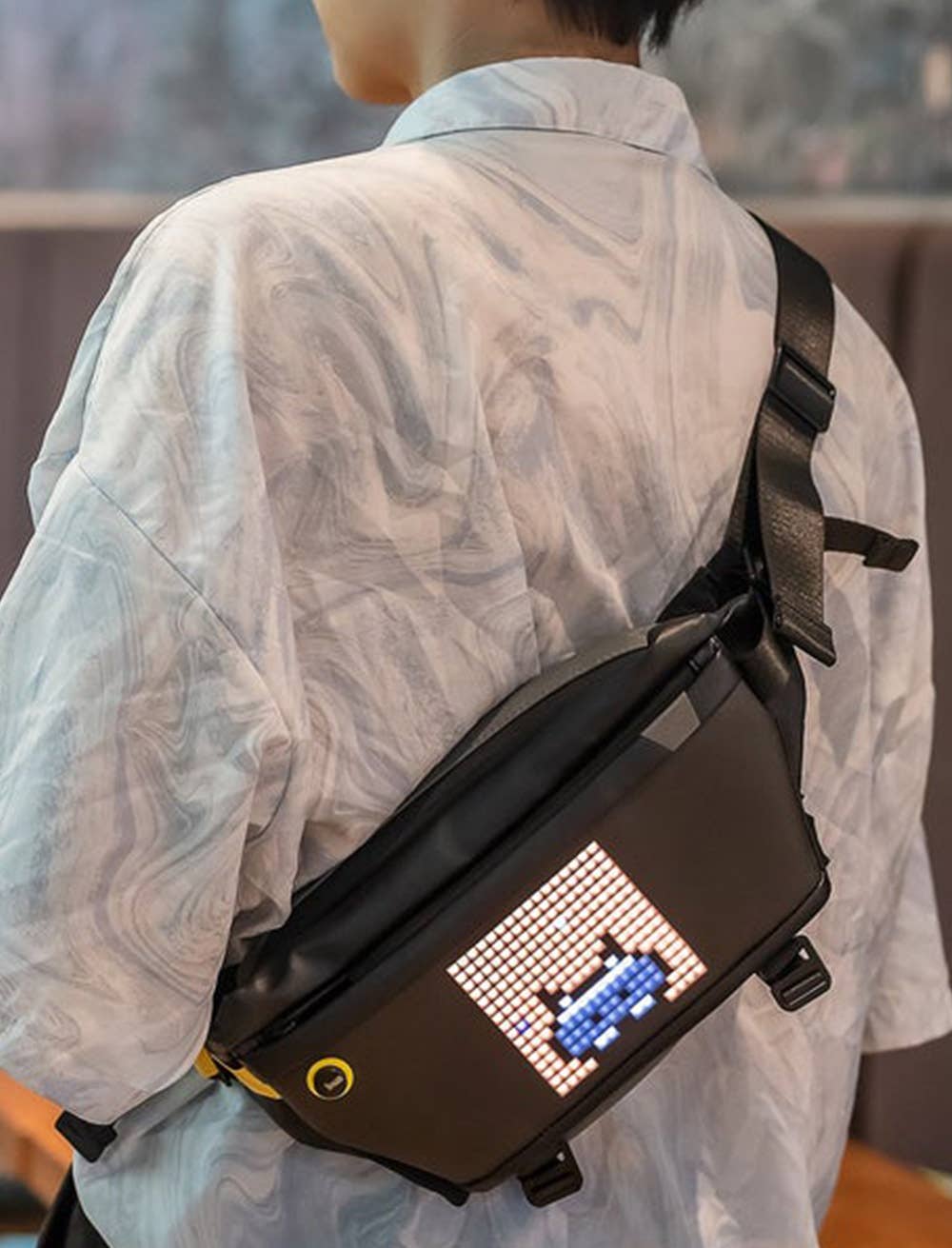 VERNETZTE GÜRTELTASCHE - PIXEL